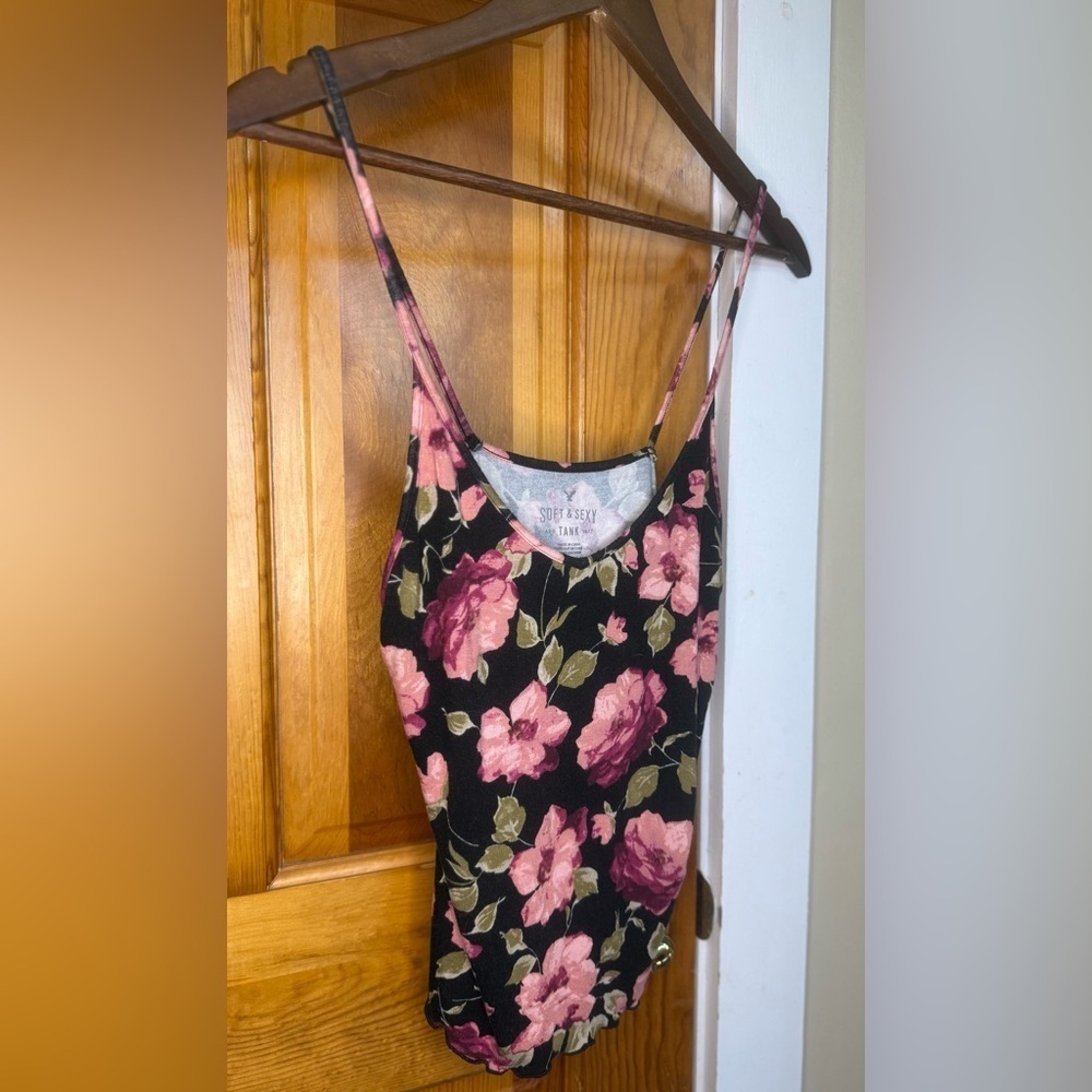 American Eagle Outfitters Pink Floral Camisole - Picture 2 of 6